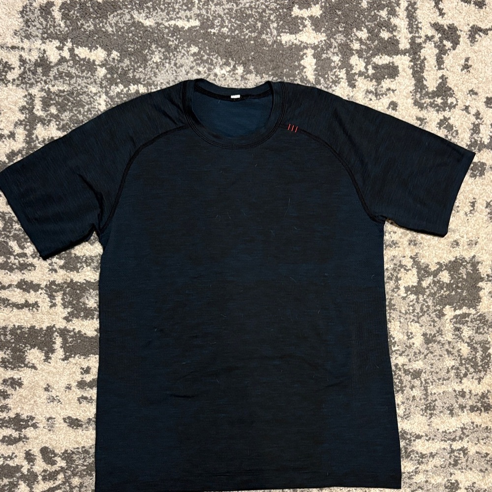 lululemon athletica Navy Short Sleeve Tee